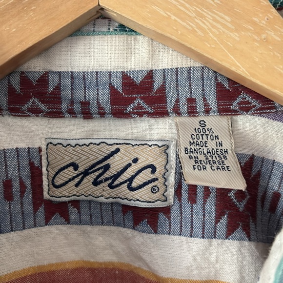 Vintage Chic Western Aztec Cowgirl Button Front Shirt - Picture 5 of 12